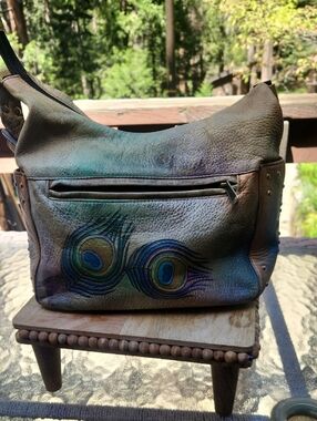 Anuschka Peacock Feather Leather Shoulder Bag Outer Zip Pocket Gorp Festival